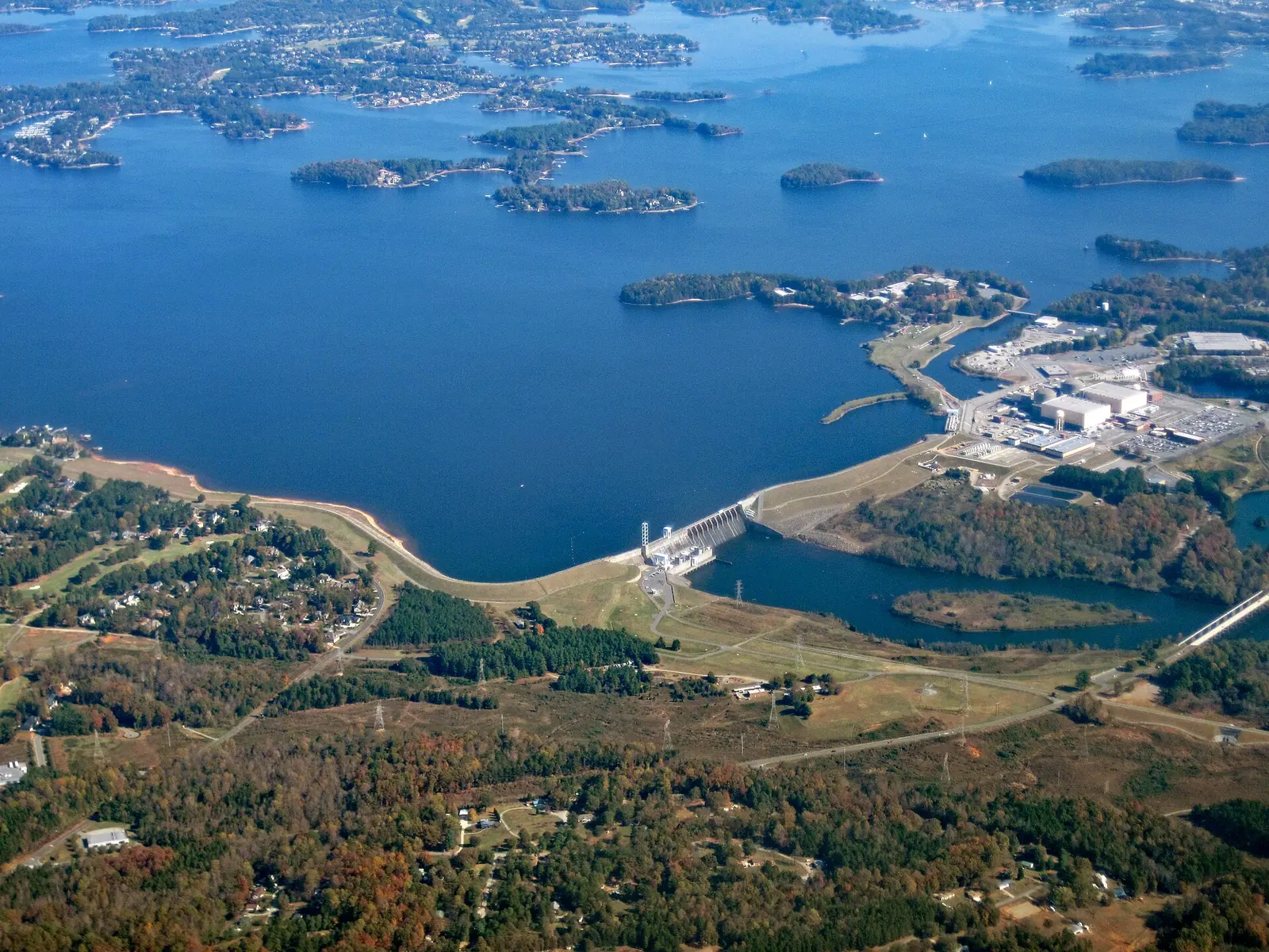 Lake Norman and Cowans Ford Dam on the Catawba River, west of Huntersville.