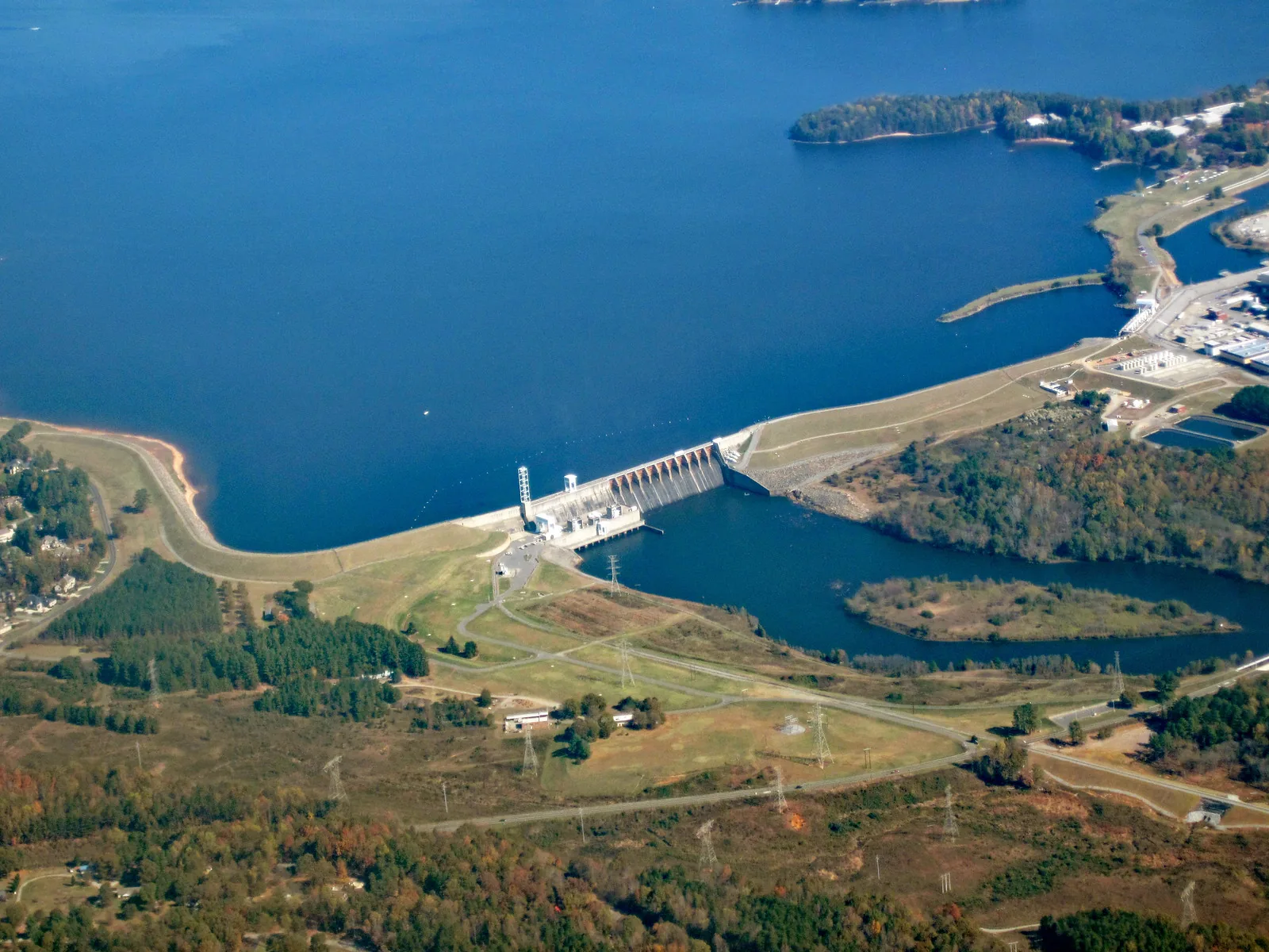 Cowans Ford Dam, Duke Energy's hydroelectric dam on the Catawba River at the south end of Lake Norman, seen from the air