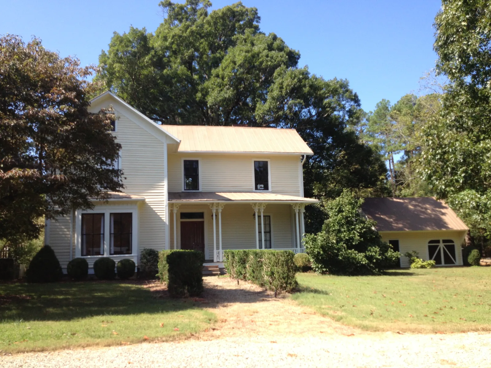 The Samuel J. McElroy House, a white farmhouse on Beatties Ford Road in Huntersville